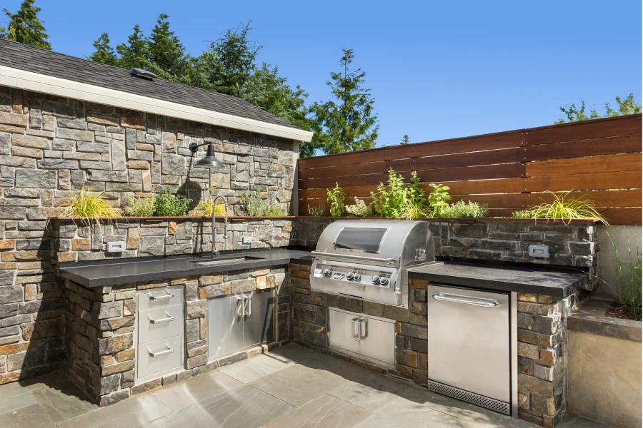 Outdoor Kitchen Countertops Service